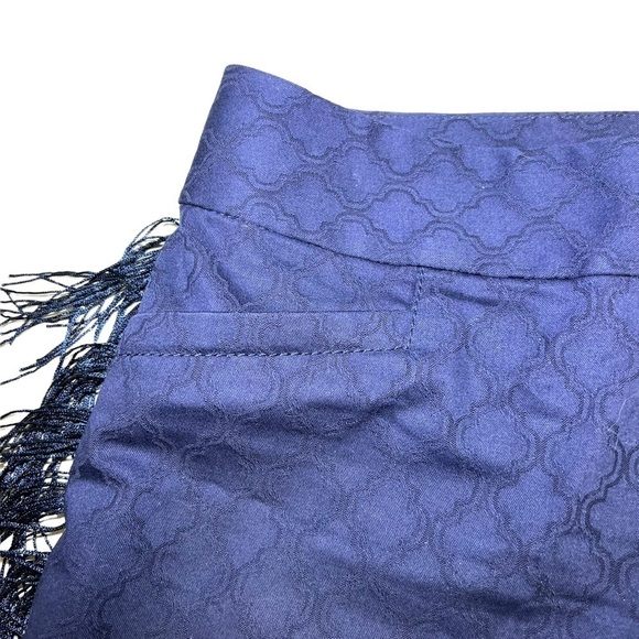 Lilly Pulitzer true Navy Ellie Fringe shorts - Picture 7 of 14